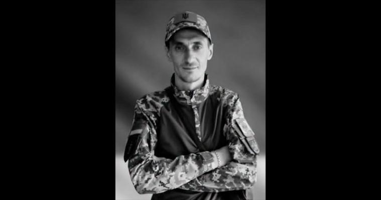 У Черкасах попрощалися з військовим з Сіверськодонецька Романом Лєщєнком У Черкасах попрощалися з військовим з Сіверськодонецька Романом Лєщєнком