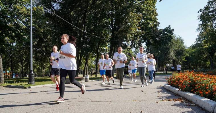 Луганці вшанували пам’ять загиблих воїнів патріотичним забігом