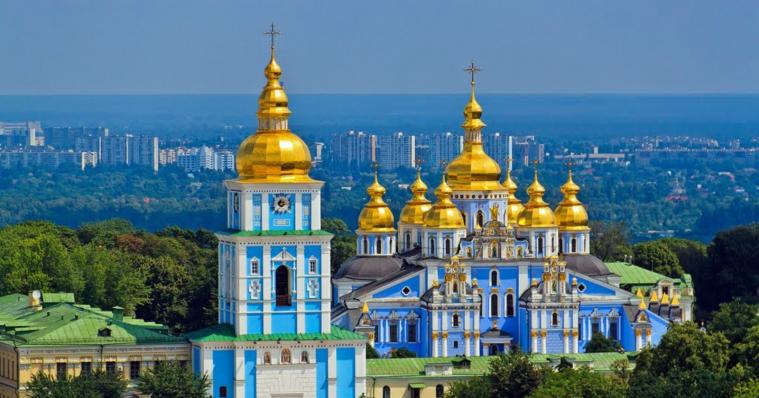 Переселенців з Луганщини запрошують на екскурсію столицею «Київський стріт-арт» Переселенців з Луганщини запрошують на екскурсію столицею «Київський стріт-арт»