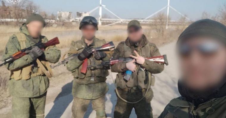 Катували та вбивали задля пропаганди: справу проти 13 окупантів передали до суду