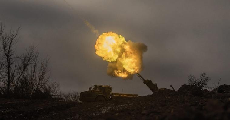 На Луганщині противник вдарив з реактивної артилерії На Луганщині противник вдарив з реактивної артилерії