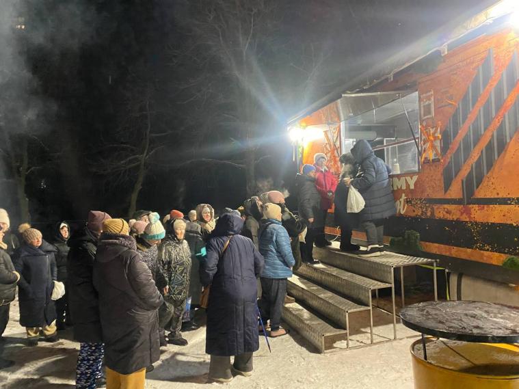 ВПО з Луганщини у Києві забезпечили теплим одягом та ковдрами ВПО з Луганщини у Києві забезпечили теплим одягом та ковдрами