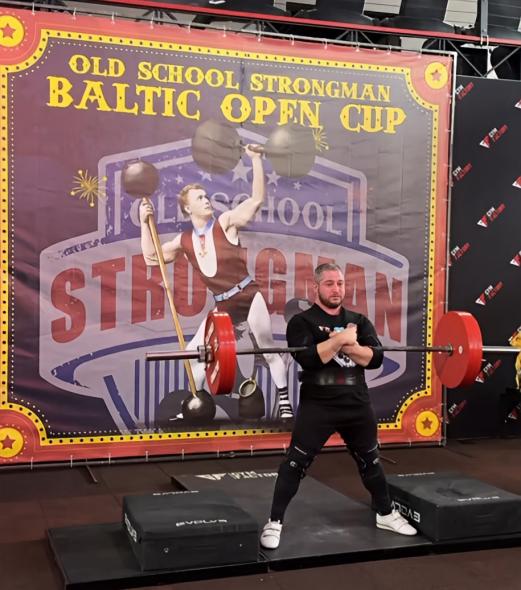Представник Луганщини - чемпіон Old School Strongman Open Baltic Cup