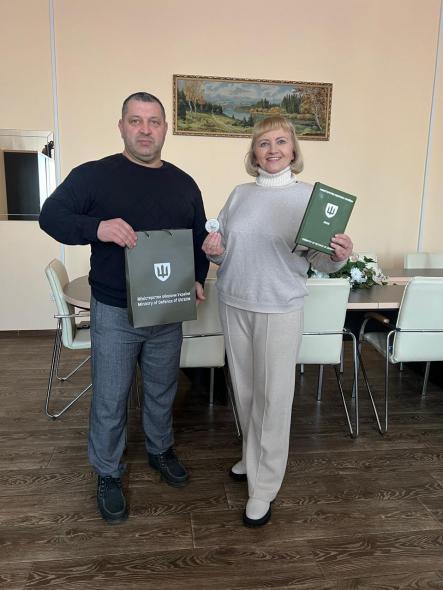 ЛНУ імені Тараса Шевченка отримав медаль від Міністерства оборони України