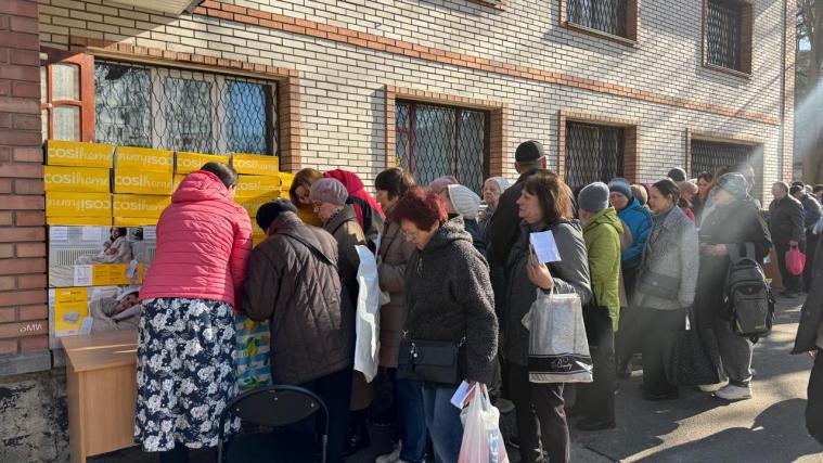 Ще 400 луганських ВПО отримали допомогу на Київщині