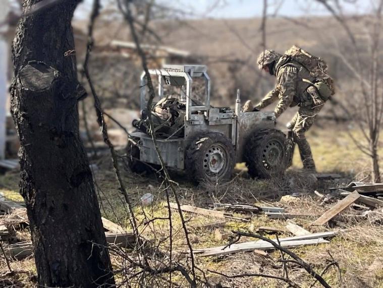 Окупанти били з мінометів, артилерії та РСЗВ по Луганщині 