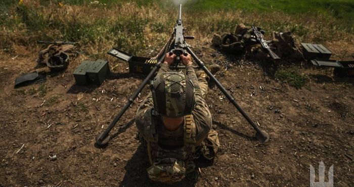 На Лиманському напрямку ворог атакував поблизу п'яти населених пунктів На Лиманському напрямку ворог атакував поблизу п'яти населених пунктів
