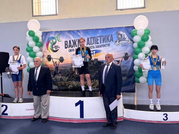 На чемпіонаті України луганські важкоатлети вибороли 6 нагород