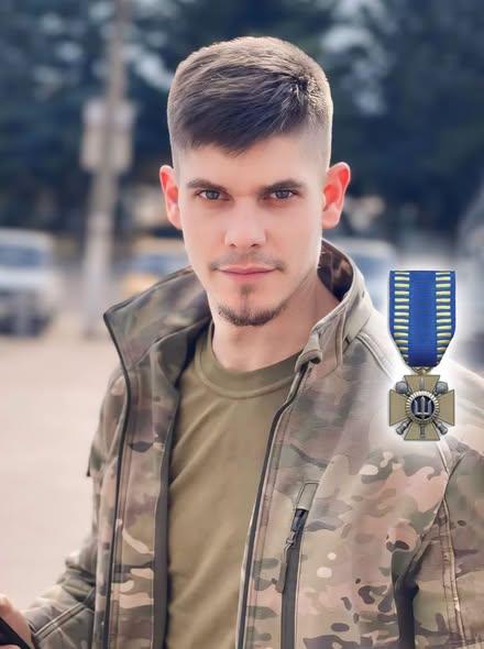 Військового з Луганщини Дмитра Радича посмертно нагородили відзнакою «Лицарський хрест»