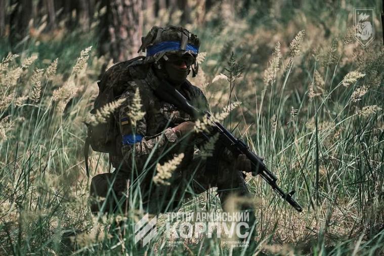 Противник застосував на Луганщині реактивну артилерію 