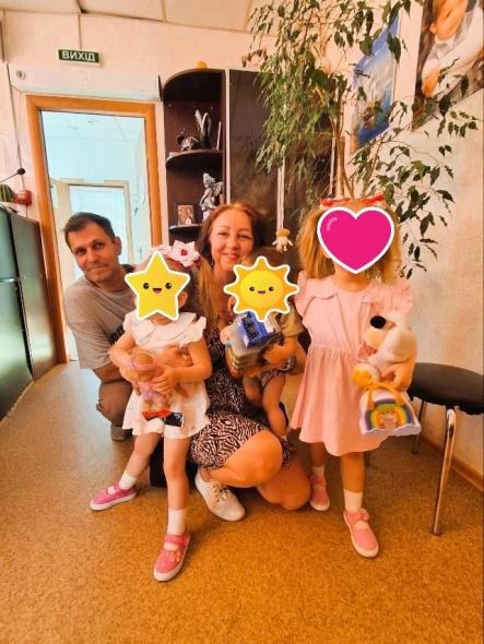 Дитячі будинки сімейного типу з Луганщини, евакуйовані в Одесу, взяли на виховання чотирьох дітей