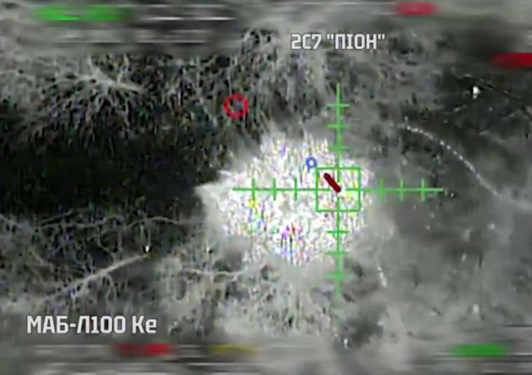 “Сонцепьок” та “Піони”: Lasar’s Group уразила техніку окупантів на Луганщині (ВІДЕО)