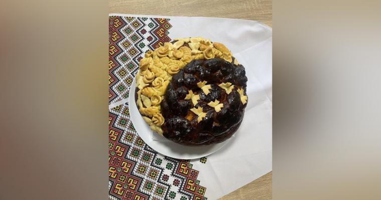 Луганський весільний коровай: сіверськодонецький колектив долучився до конкурсу «Мій Пиріг Незалежності»
