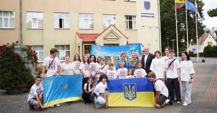 Діти з Сіверськодонецької громади вирушили у подорож до Литовської Республіки