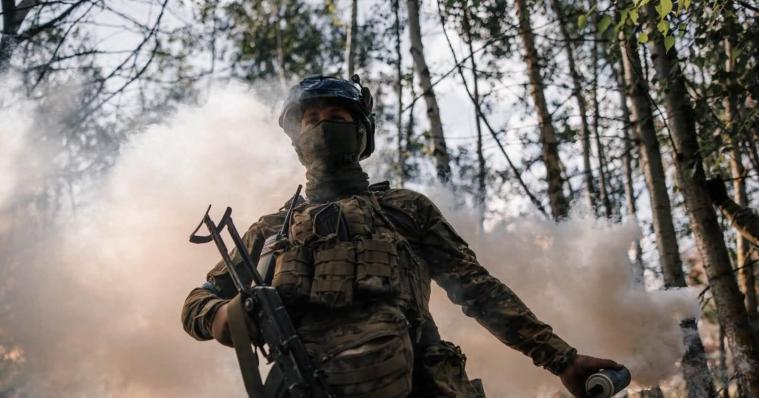 З мінометів та артилерії вдарив ворог на Луганщині