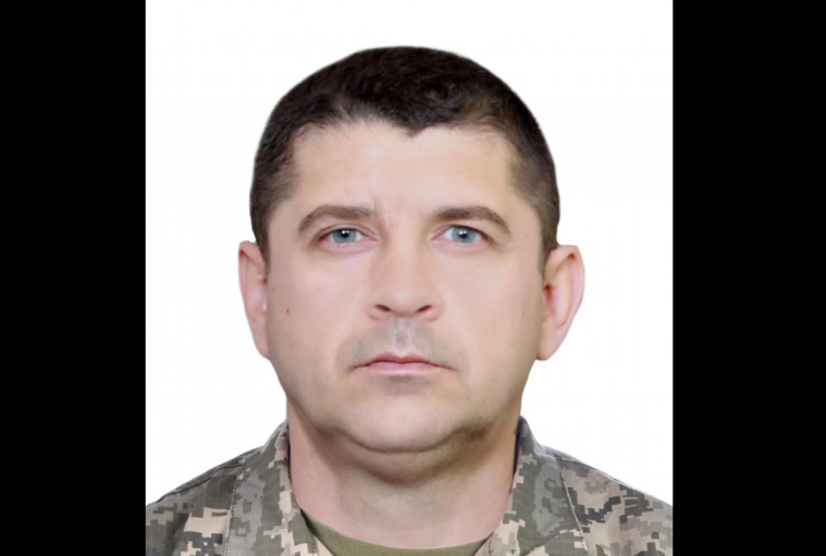 Поховали захисника з Лисичанська Костянтина Данільченка, який загинув в авіакатастрофі