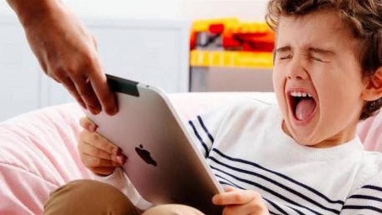 На окупованій Луганщині на батьків тиснуть через активність школярів у інтернеті