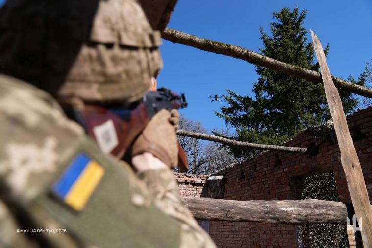 Ворог бив на Луганщині з артилерії та мінометів