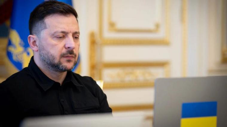 Зеленський прокоментував заяви рф про захоплення всієї Луганщини