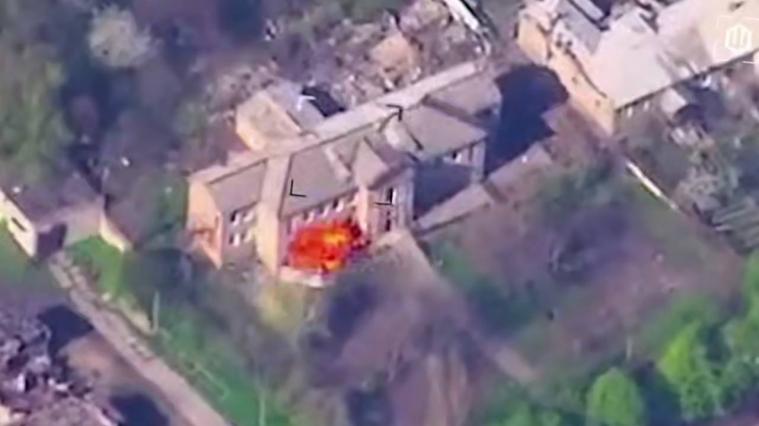  ЗСУ показали знищення командного пункту армії рф на Луганщині (ВІДЕО)