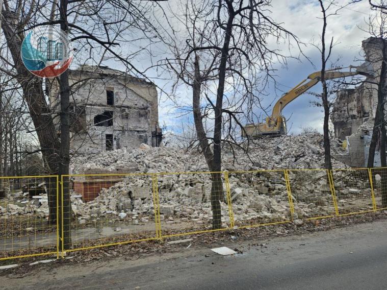 Окупанти розповіли, скільки будинків у Сіверськодонецьку вирішили знести Окупанти розповіли, скільки будинків у Сіверськодонецьку вирішили знести