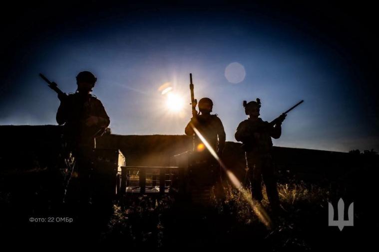 На Луганщині росіяни вдарили з мінометів та ствольної артилерії На Луганщині росіяни вдарили з мінометів та ствольної артилерії