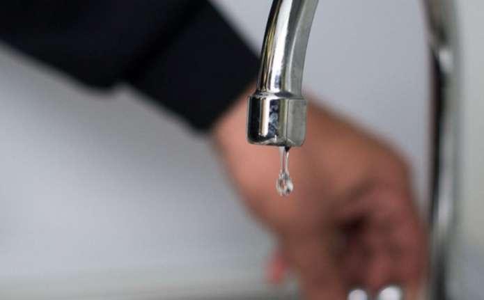 «Морози стоять і воду вимикають, чудово». Окупанти залишили жителів Луганщини води на кілька днів «Морози стоять і воду вимикають, чудово». Окупанти залишили жителів Луганщини води на кілька днів