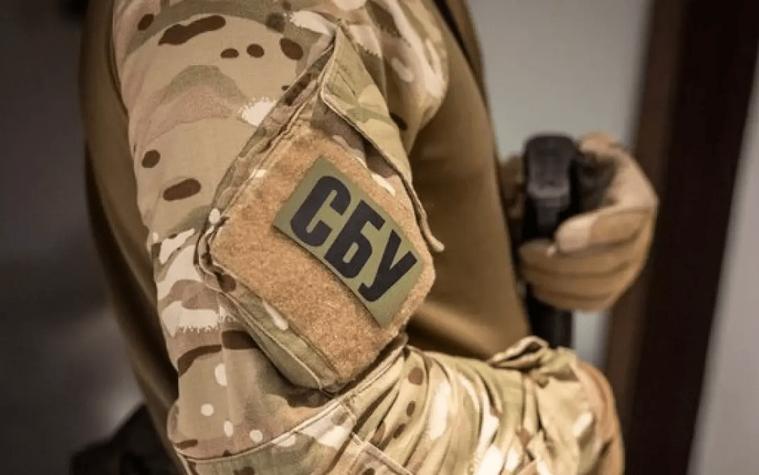 Викрили ексвійськового, який під час боїв у Сіверськодонецькому районі перейшов на бік рф Викрили ексвійськового, який під час боїв у Сіверськодонецькому районі перейшов на бік рф