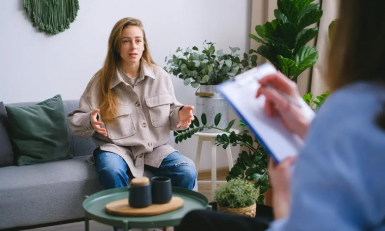 У трьох областях запускають проєкт допомоги ВПО У трьох областях запускають проєкт допомоги ВПО