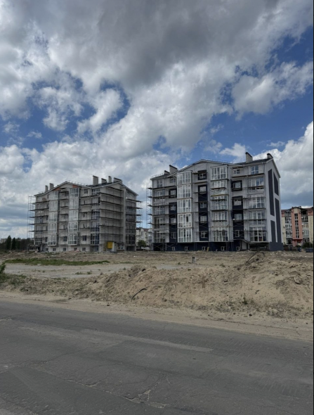 В окупованому Сіверськодонецьку росіяни оприлюднили список квартир, які можуть визнати «безхазяйними» В окупованому Сіверськодонецьку росіяни оприлюднили список квартир, які можуть визнати «безхазяйними»