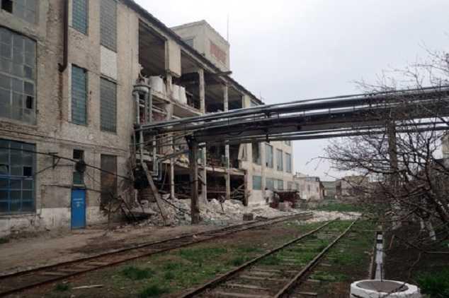 Смертельный взрыв на заводе в Лисичанске