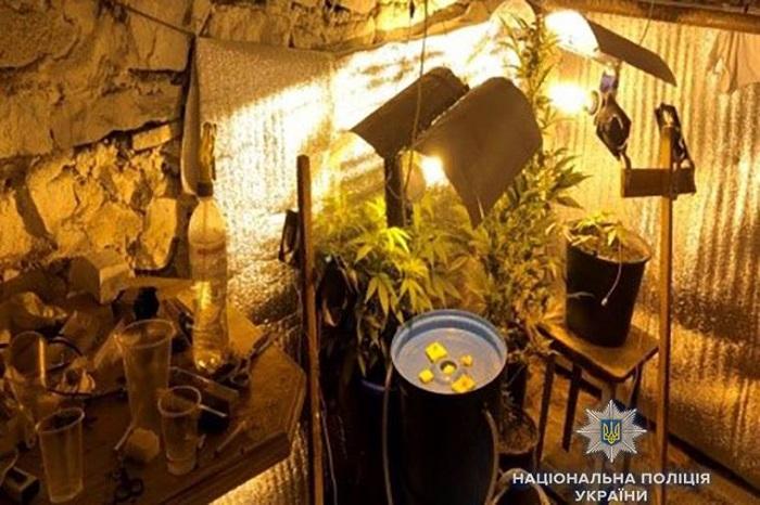 Северодончанин устроил нарколабораторию в подвале жилого дома