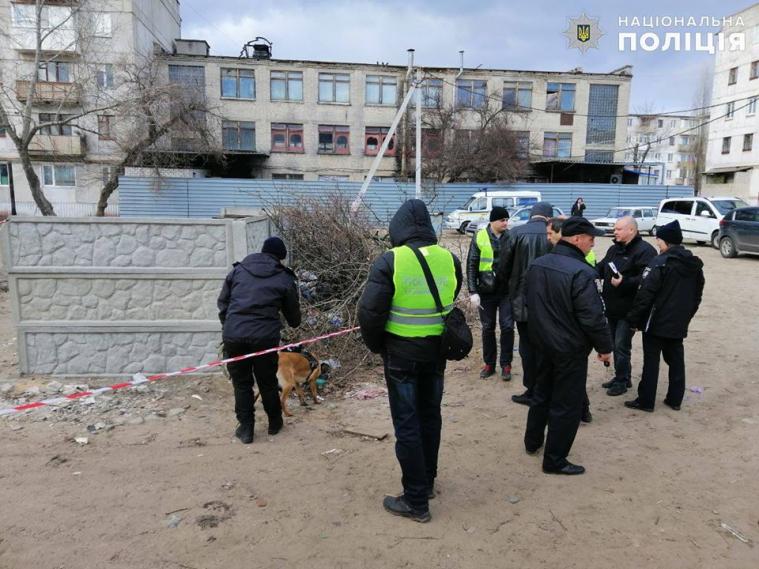 Поліція з’ясовує причини смерті новонародженої дитини у місті Рубіжне