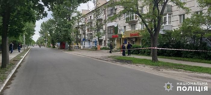 Неизвестные установили растяжку на улице в центре Северодонецка