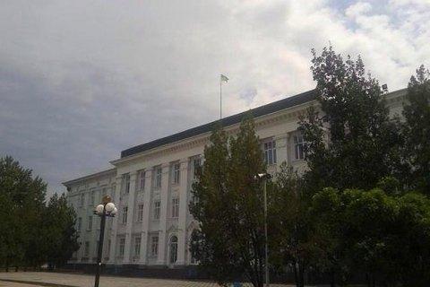 ​В Северодонецке у депутата украли 500 тыс. гривен, которые он "оставил без присмотра" во дворе горсовета 