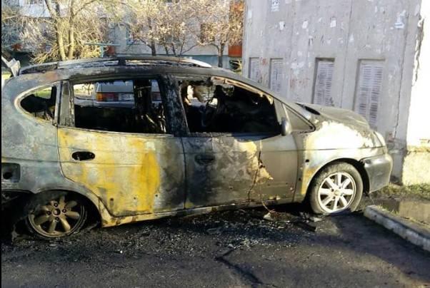 В Северодонецке сгорел автомобиль