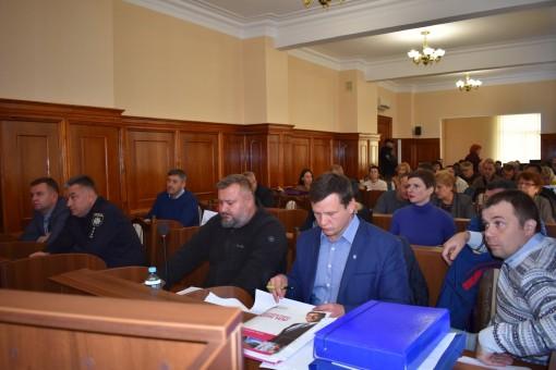 Сесія Сєвєродонецької міської ради не стала розглядати звернення до Президента «Ні капітуляції»