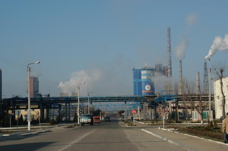 Северодонецкий «Азот» выпустил 97,61 тыс. тонн минеральных удобрений