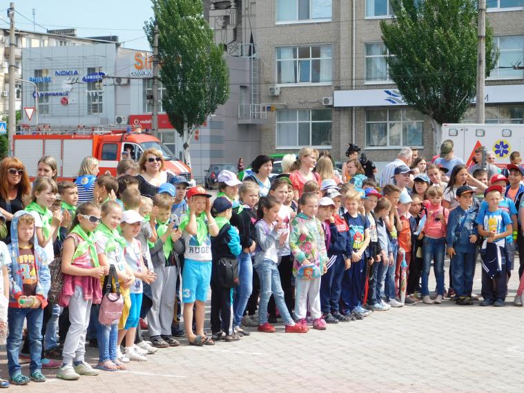 Дітей Луганщини запросили до «Країни професійних мрій»