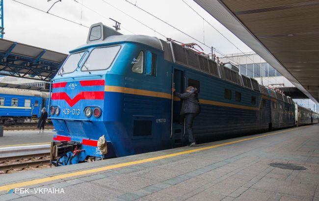 УЗ назначила 26 дополнительных рейсов на поезд Киев-Лисичанск 