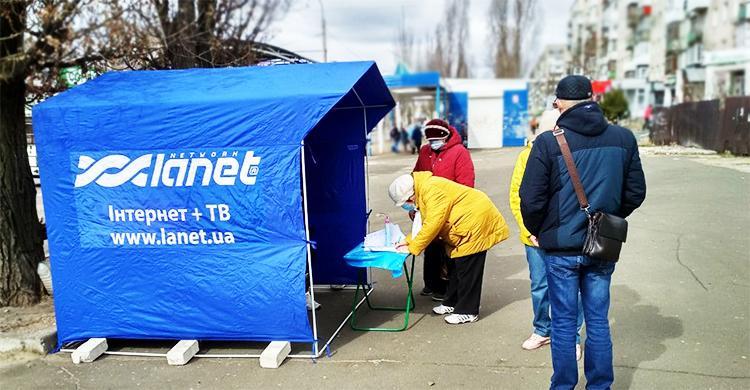 Коллективное письмо: в Северодонецке, админцентре Луганщины, абоненты Сети Ланет могут остаться без украинских каналов