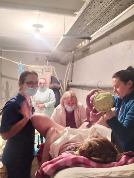 За тиждень на Луганщині дівчаток народилось вдвічі більше, ніж хлопчиків