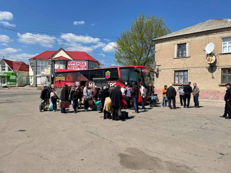 Евакуація 4 травня: з Лисичанська та Сєвєродонецька евакуювали 29 людей