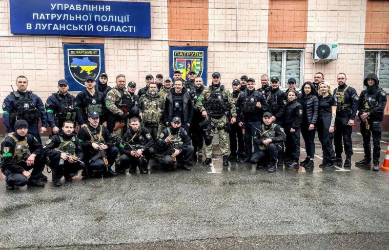 Шість років тому на Луганщині вперше заступили на чергування патрульні поліцейські