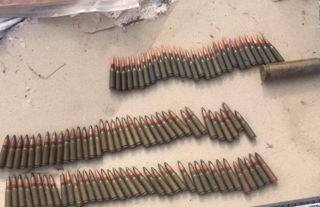 На Луганщине СБУ нашла тайник с боеприпасами