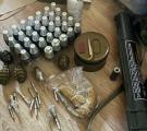 СБУ затримала «чорних зброярів», які хотіли продати снайперську зброю та гранатомети рф криміналітету 