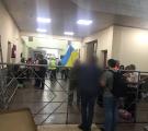 Розвідка показала фото евакуації українців з Сектору Гази з синьо-жовтими прапорами
