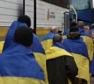 Обмін полоненими між Україною і рф: додому повернулися 197 українських воїнів (ФОТО)