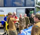 В Україну з полону рф повернулися оборонці віком до 25 років: це перший етап процесу