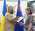 Медикам Луганщини вручили обласні відзнаки 